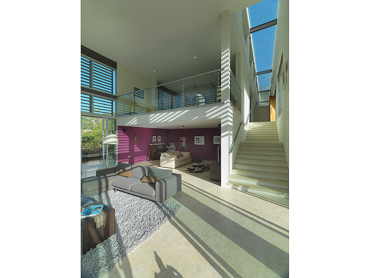 Modern-hillside-house-spacious-skylight