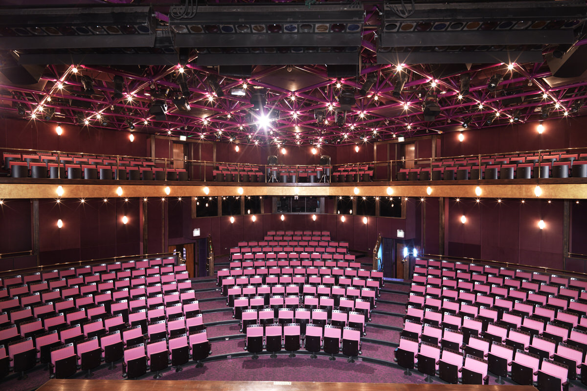 3-auditorium-interior