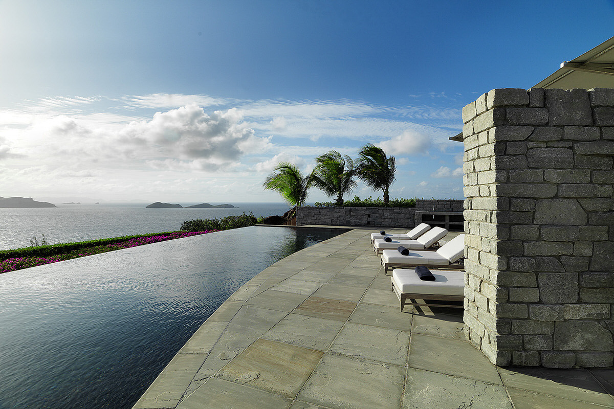 2-contemporary-caribbean-vacation-villa-st-infinity-edge-pool